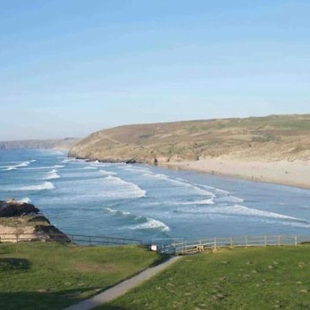 Romantic Hideaway, Seconds Away From Perran Beach Perranporth Exterior photo